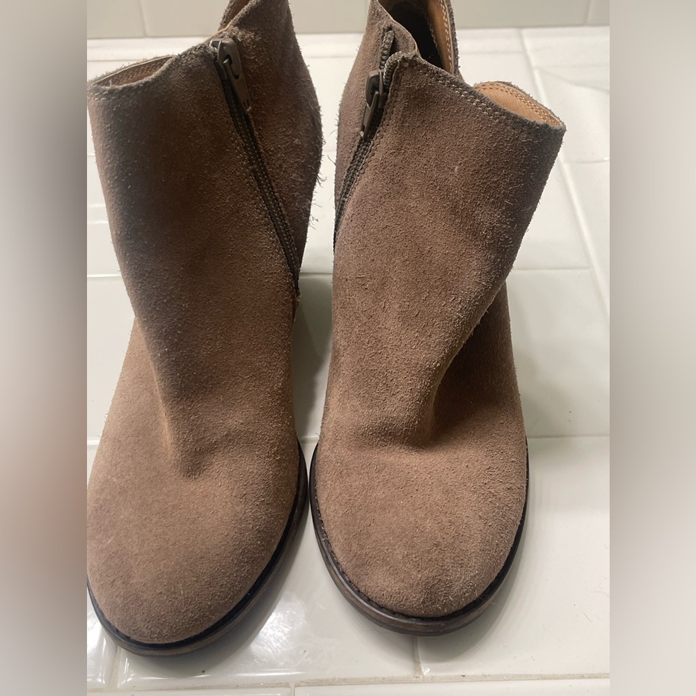 Lucky brand boots